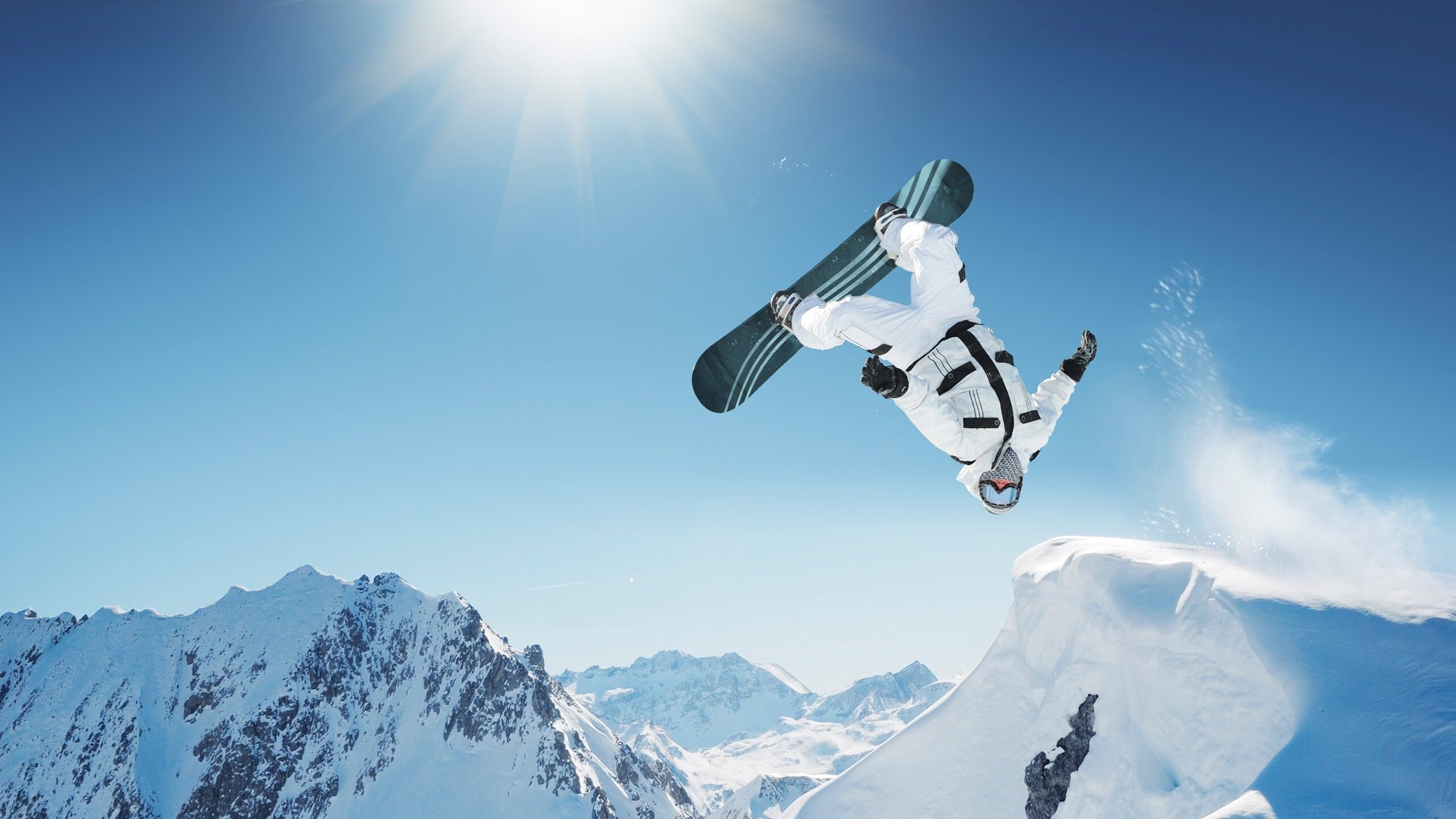 苏格兰裁判吹响西甲巅峰对决,国家德比中的唯一性裁决